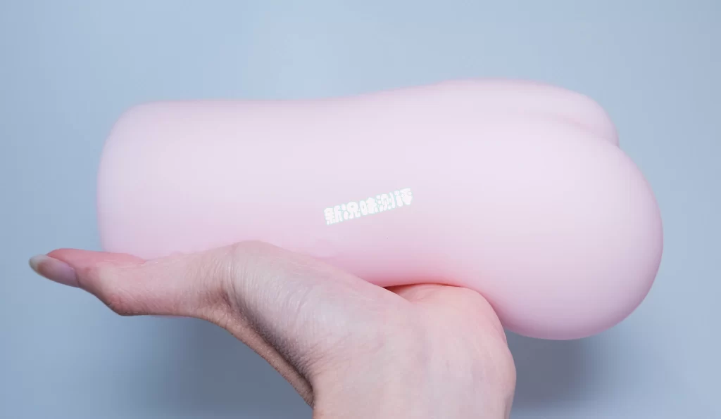 20251203163011429-momocem