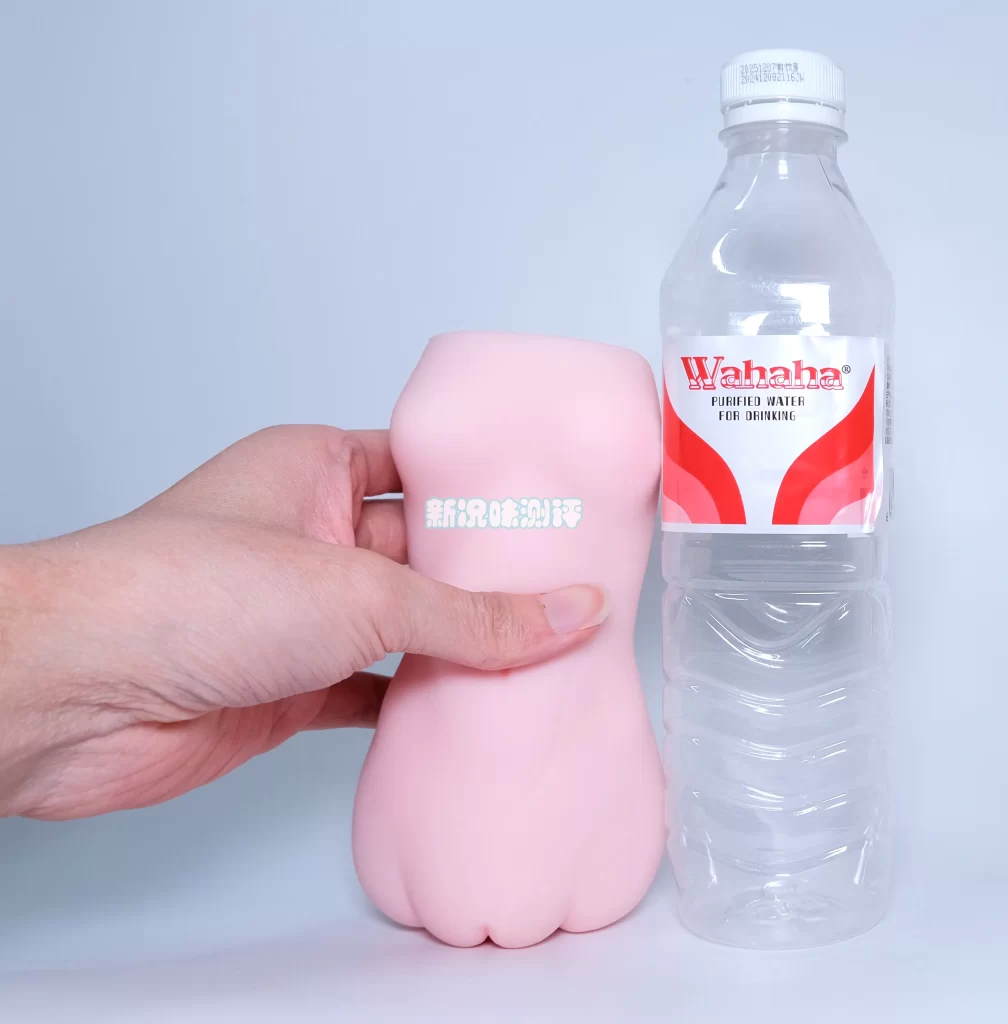 百元不到的价位能有如此精美包装，还有小型海浪般的通道体验？majomiyo—鲨鲨测评