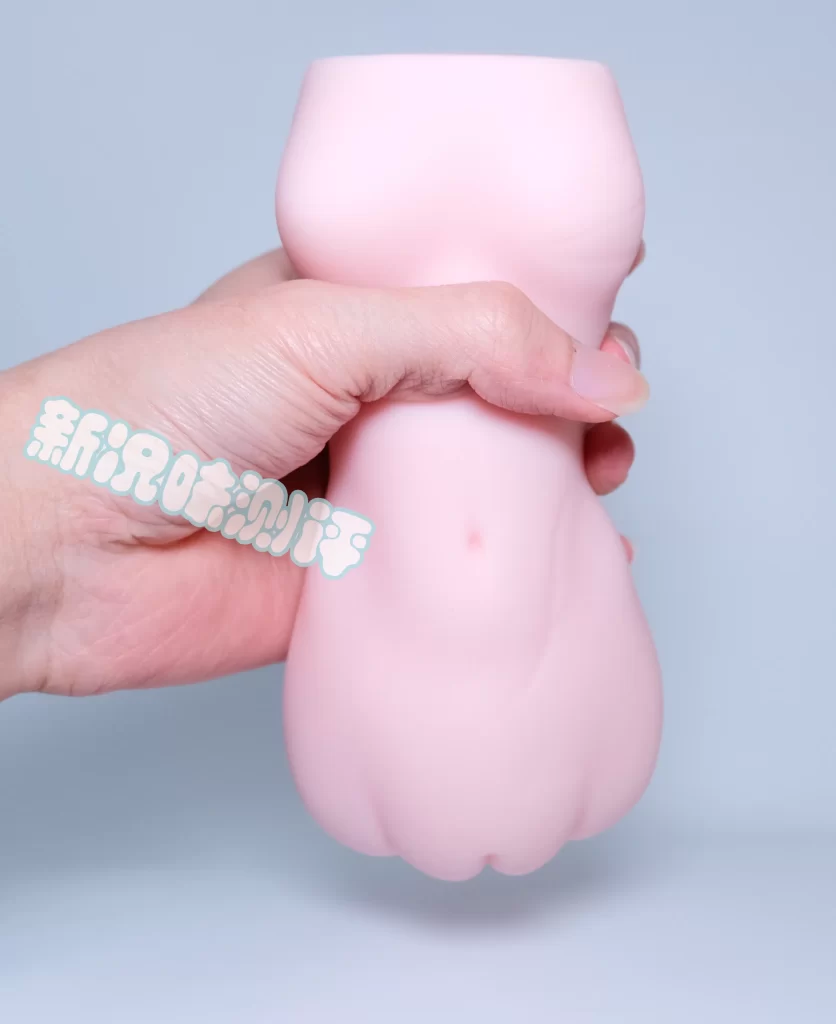 百元不到的价位能有如此精美包装，还有小型海浪般的通道体验？majomiyo—鲨鲨测评