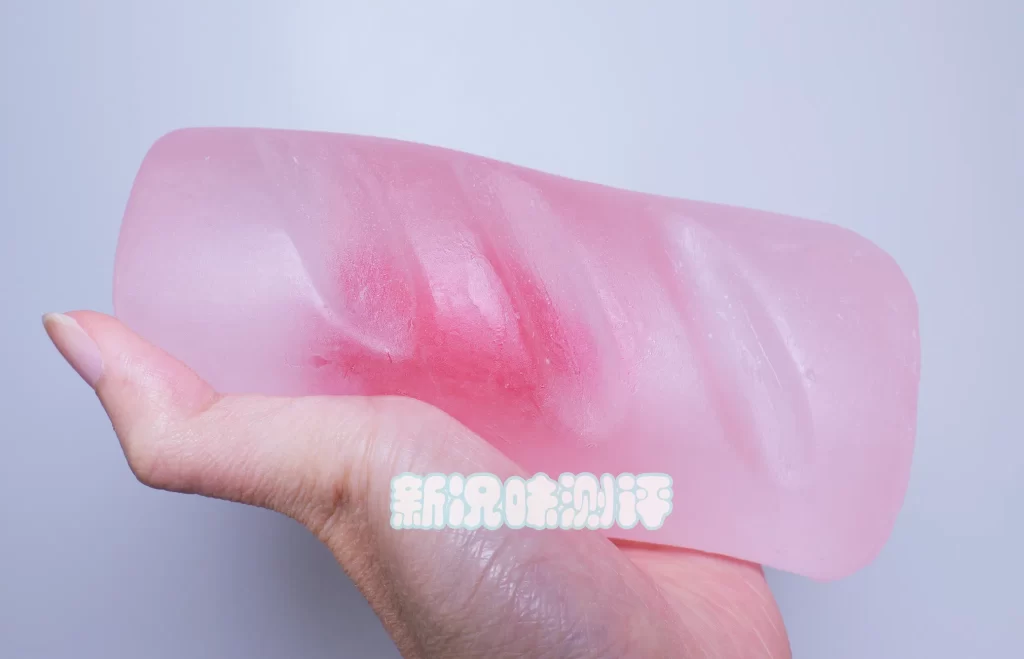 可爱包装下居然藏着如此多的瑕疵，虽然体验还行但是寿命有点堪忧，FANTASTIC BABY-瞬间冲击测评