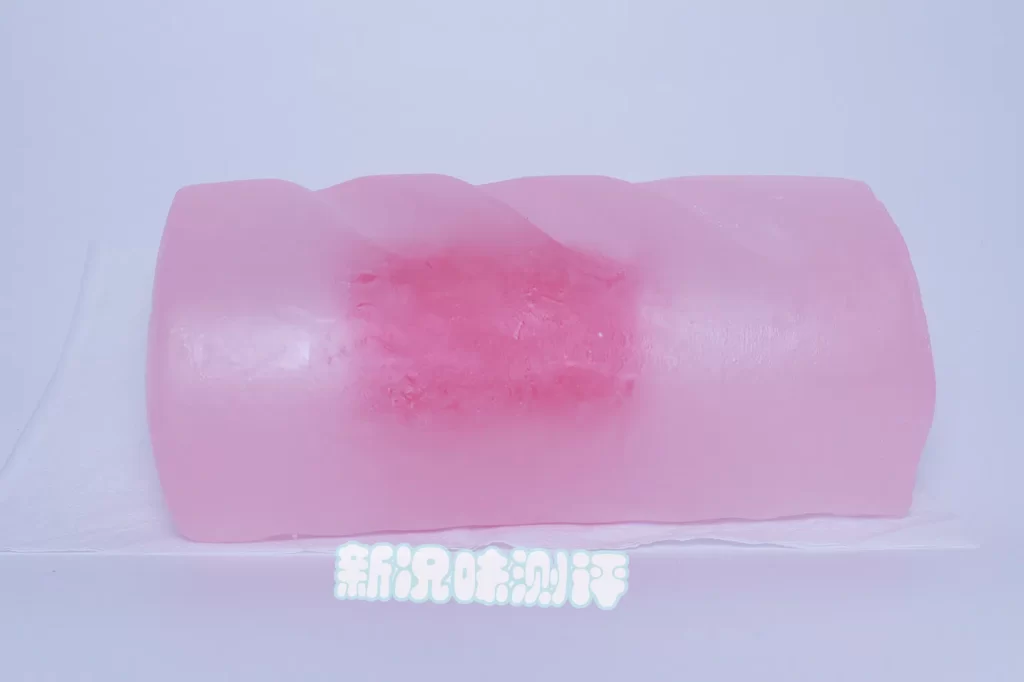 可爱包装下居然藏着如此多的瑕疵，虽然体验还行但是寿命有点堪忧，FANTASTIC BABY-瞬间冲击测评