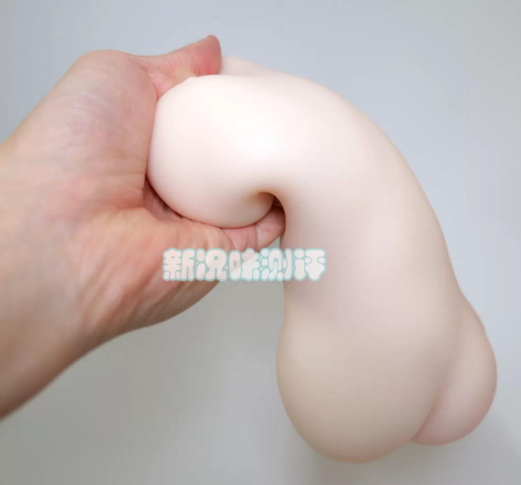 新晋脂软材料夹心，会带来如何的体验呢？造型十分独特的猫娘杯！奶萝—小圆喵测评