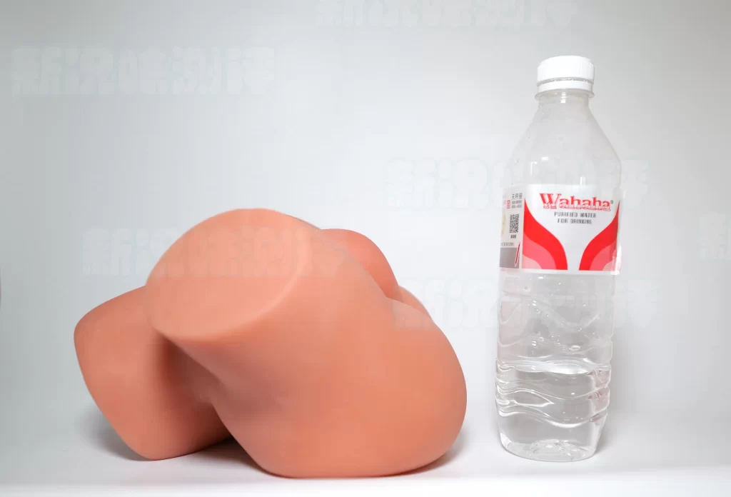 重心极其不稳的浅黑皮小臀,柔软度很高,但小毛病也不少。lovefactor—甜心特工测评 重心极其不稳的浅黑皮小臀,柔软度很高,但小毛病也不少。lovefactor—甜心特工测评