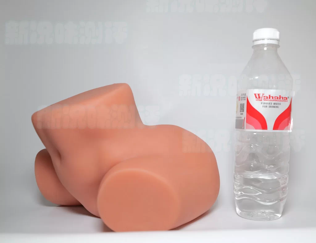 重心极其不稳的浅黑皮小臀,柔软度很高,但小毛病也不少。lovefactor—甜心特工测评 重心极其不稳的浅黑皮小臀,柔软度很高,但小毛病也不少。lovefactor—甜心特工测评