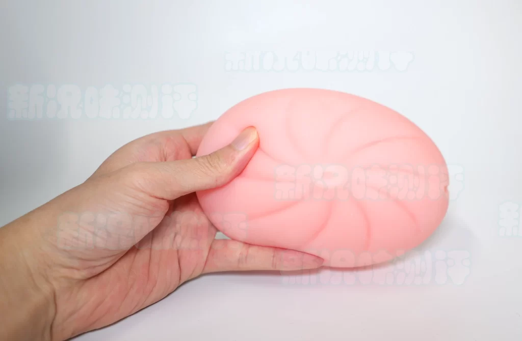 国产也要有自己的手作仙人，创意很好，就是实际用起来有点一言难尽。。。撸撸杯—桂师傅包子测评!